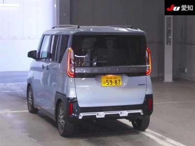 MITSUBISHI DELICA MINI