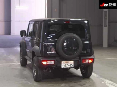 SUZUKI JIMNY NOMADE