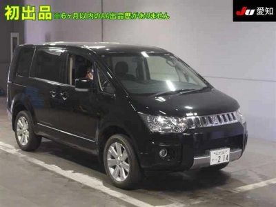 MITSUBISHI DELICA D:5