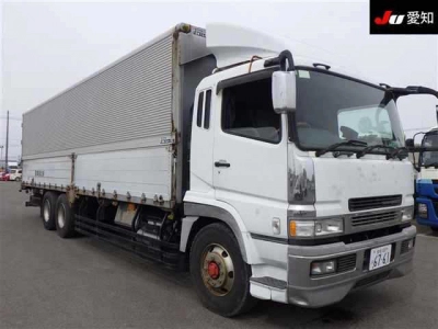 MITSUBISHI FUSO SUPER GREAT