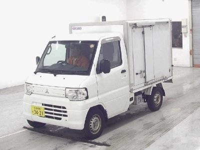 MITSUBISHI MINICAB TRUCK