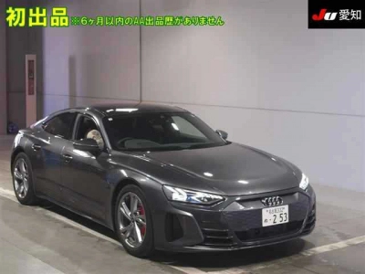 AUDI E-TRON GT QUATTRO