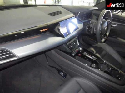 AUDI E-TRON GT QUATTRO