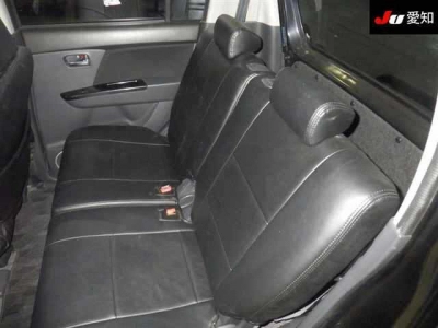 SUZUKI WAGON R STINGRAY