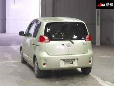 TOYOTA PORTE
