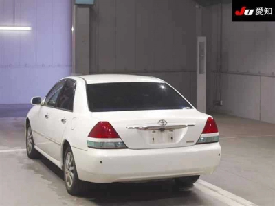 TOYOTA MARK II