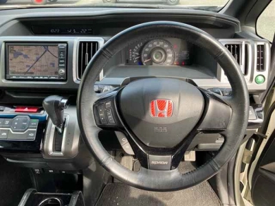 HONDA STEPWGN SPADA