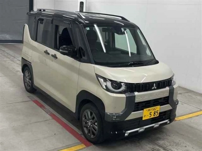 MITSUBISHI DELICA MINI