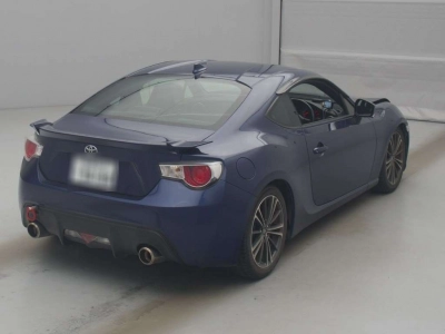 TOYOTA 86