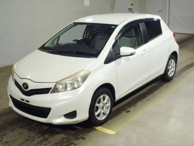 TOYOTA VITZ