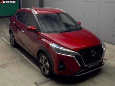NISSAN KICKS