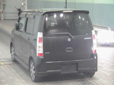 SUZUKI WAGON R STINGRAY