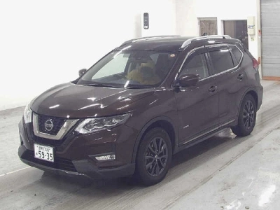 NISSAN X-TRAIL