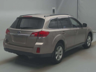 SUBARU OUTBACK