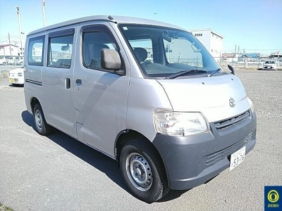 TOYOTA LITE ACE VAN