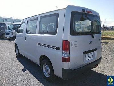 TOYOTA LITE ACE VAN