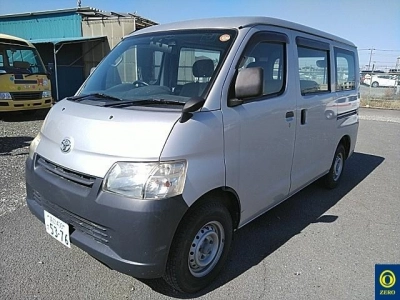 TOYOTA LITE ACE VAN