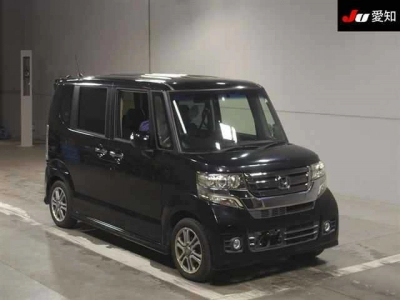 HONDA N BOX CUSTOM
