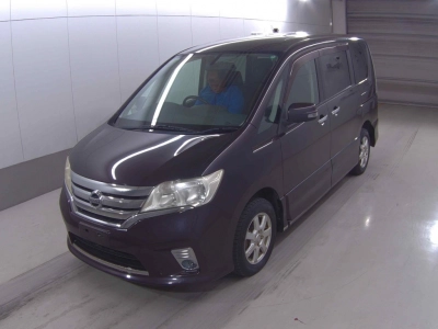 NISSAN SERENA