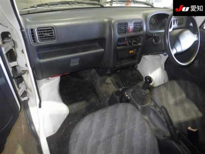 SUZUKI CARRY TRUCK