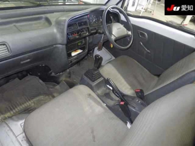 SUZUKI CARRY TRUCK