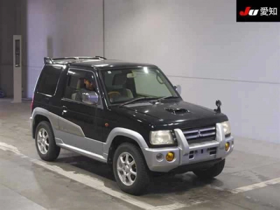 MITSUBISHI PAJERO MINI