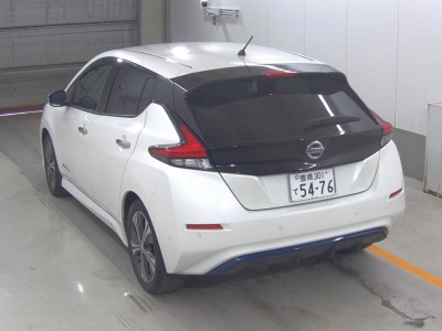 NISSAN LEAF