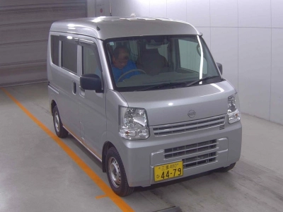 NISSAN CLIPPER