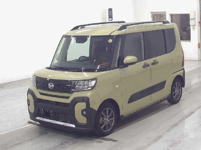DAIHATSU TANTO FUN CROSS