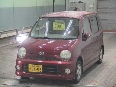 DAIHATSU MOVE LATTE