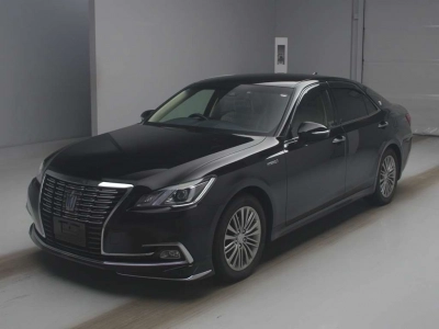 TOYOTA CROWN HYBRID