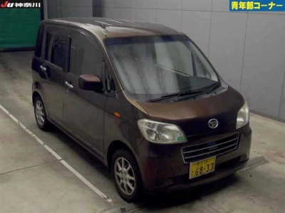 DAIHATSU TANTO EXE