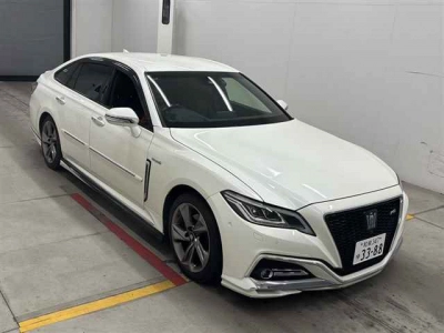 TOYOTA CROWN HYBRID