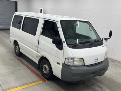 MAZDA BONGO VAN