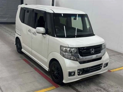 HONDA N BOX CUSTOM