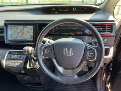 HONDA STEPWGN SPADA