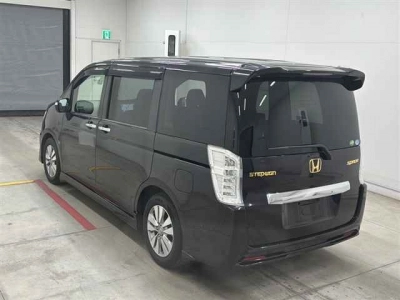 HONDA STEPWGN SPADA