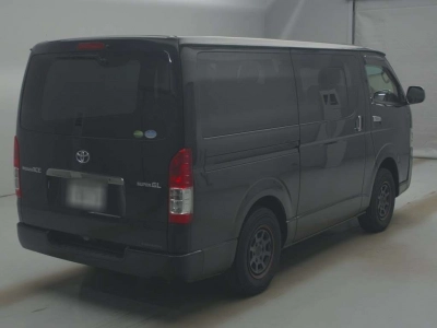 TOYOTA REGIUS VAN