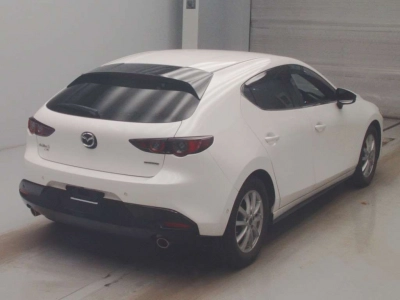 MAZDA MAZDA3 FASTBACK