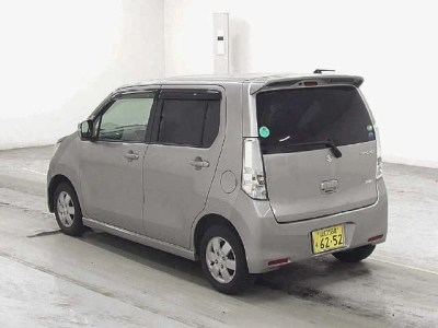 SUZUKI WAGON R STINGRAY