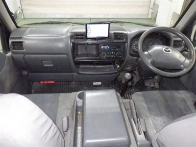 MAZDA BONGO VAN