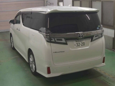 TOYOTA VELLFIRE