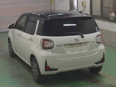 TOYOTA PASSO