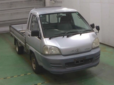 TOYOTA LITE ACE TRUCK