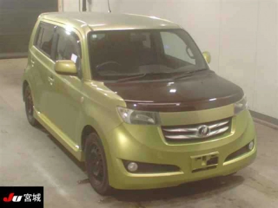 TOYOTA BB