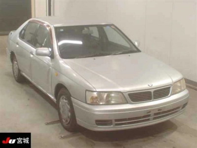 NISSAN BLUEBIRD