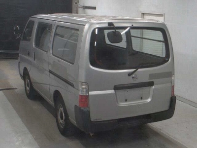 NISSAN CARAVAN