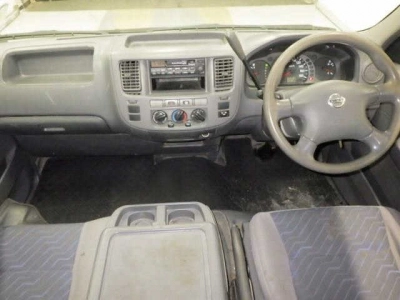 NISSAN CARAVAN