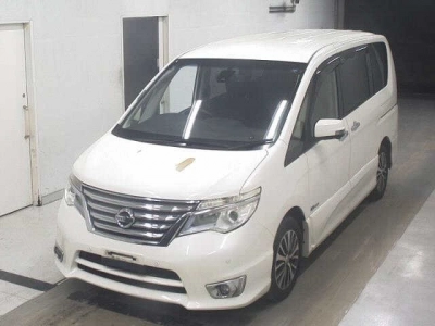 NISSAN SERENA