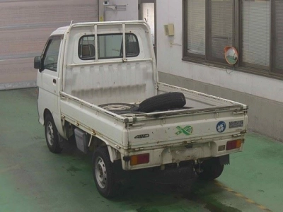 DAIHATSU HIJET TRUCK